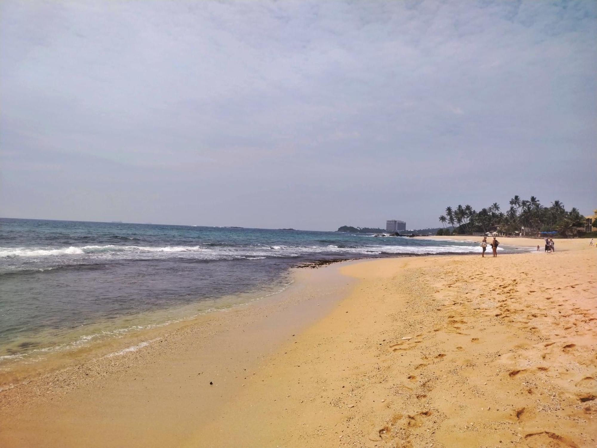 Dalawella Beach Resort Unawatuna Exterior photo