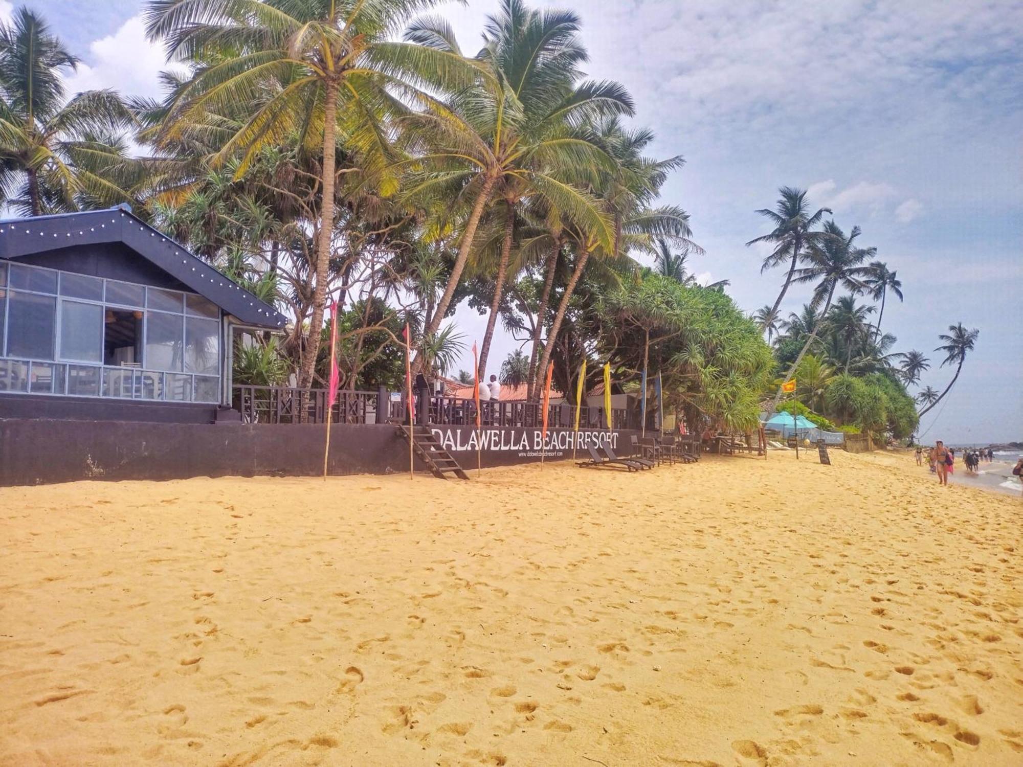 Dalawella Beach Resort Unawatuna Exterior photo